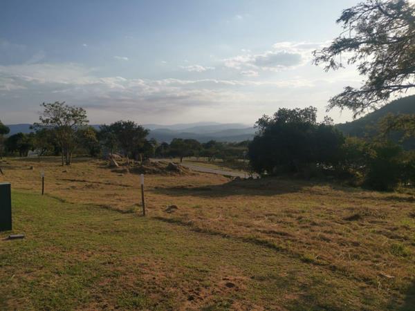1 306 m² Land