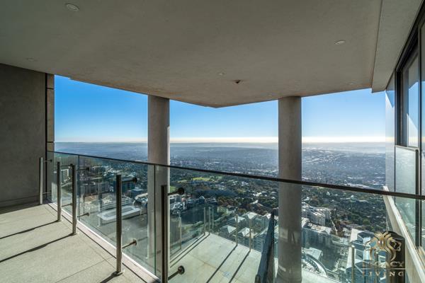 4 Bedroom Apartment