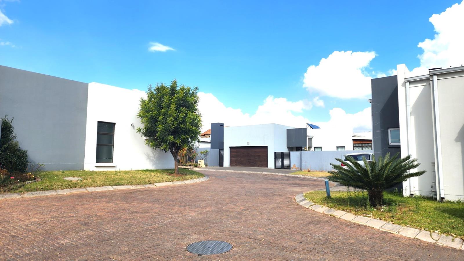 4 Bedroom House in Sagewood