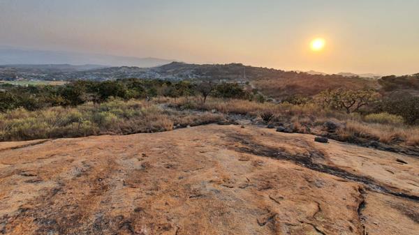 2 827 m² Land