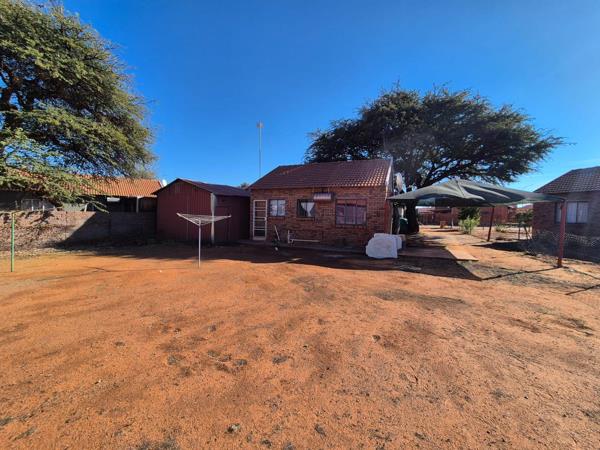 2 Bedroom House