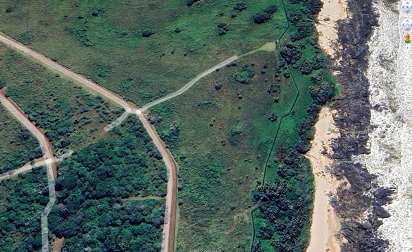 1 958 m² Land