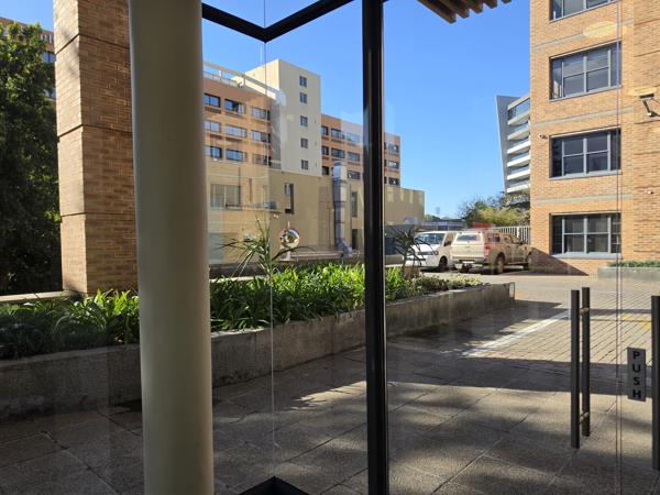 243 m² Commercial space