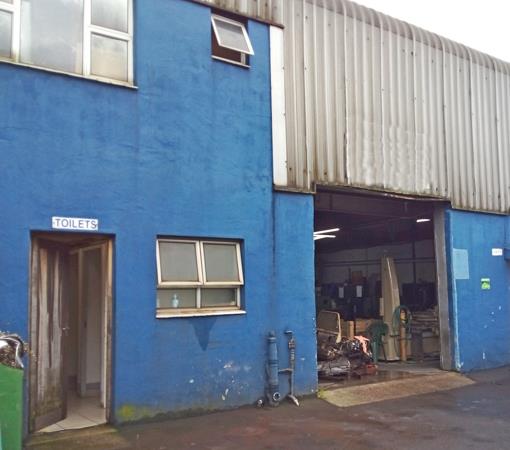 321  m² Commercial space