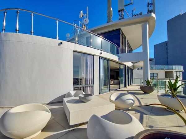 4 Bedroom Apartment