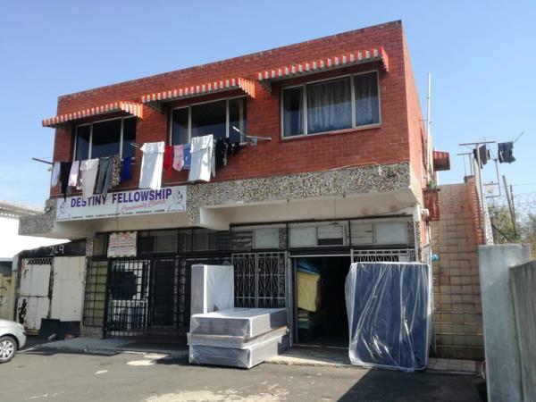 389 m² Commercial space