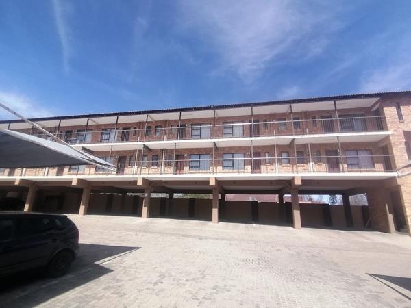 5 000  m² Commercial space