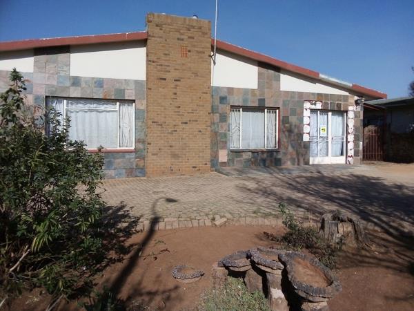 5 Bedroom House