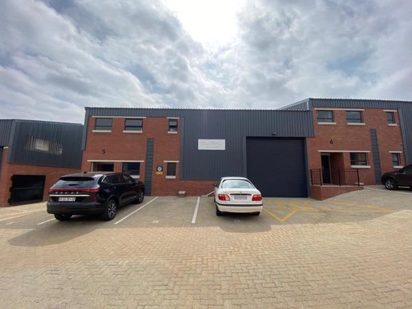 225  m² Industrial space