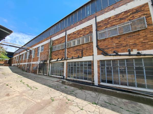 3 200 m² Industrial space