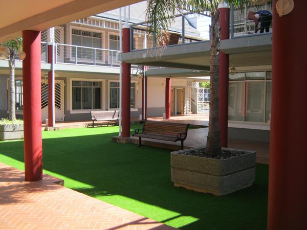48 m² Commercial space