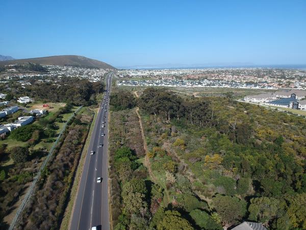 2.2 ha Land