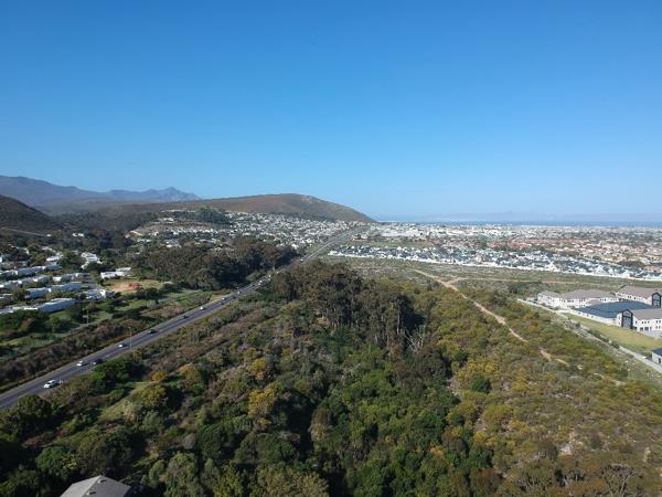 2.2 ha Land