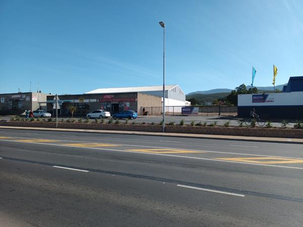 680 m² Office Space