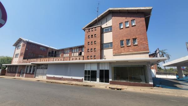 10 Bedroom Apartment