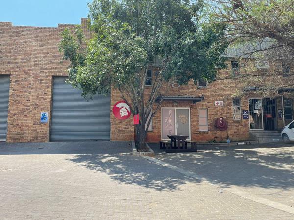 320 m² Industrial space
