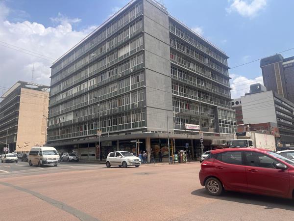 350 m² Commercial space