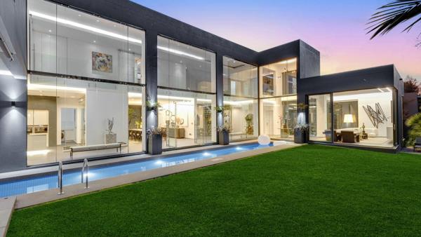 4 Bedroom House