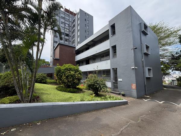 1.5 Bedroom Apartment