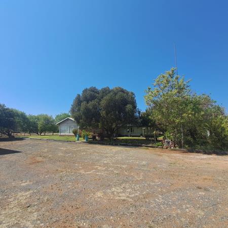 822.3 ha Farm