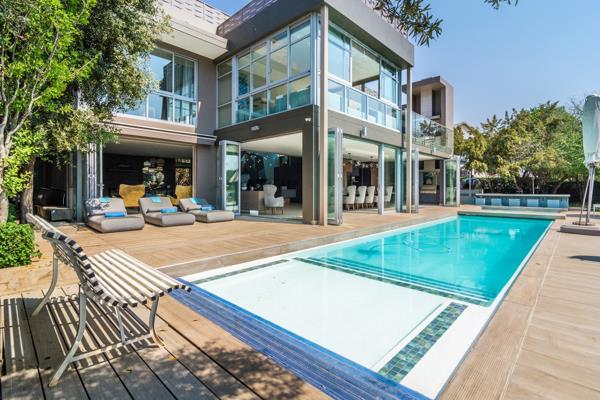6 Bedroom House