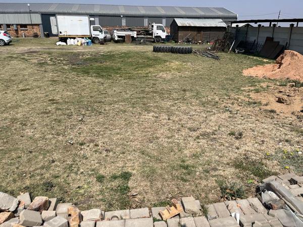 1 188 m² Land