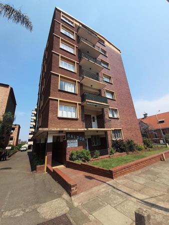 1 Bedroom Flat