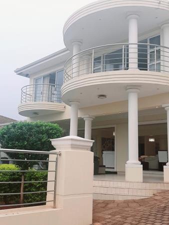6 Bedroom House