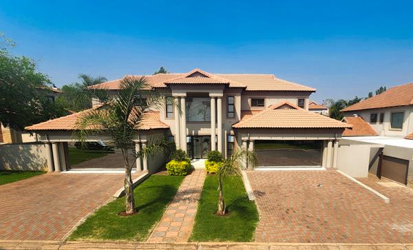 5 Bedroom House