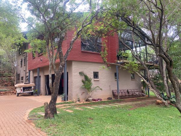 6 Bedroom House