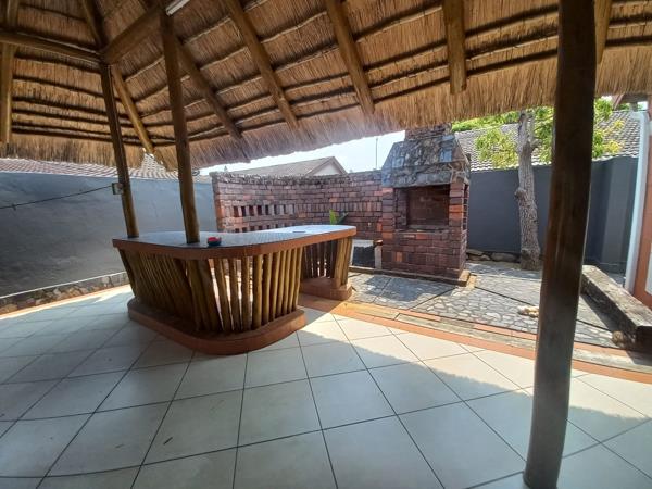 6 Bedroom House