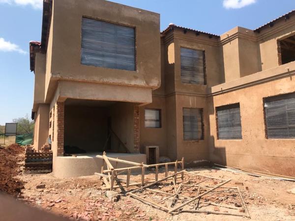 6 Bedroom House