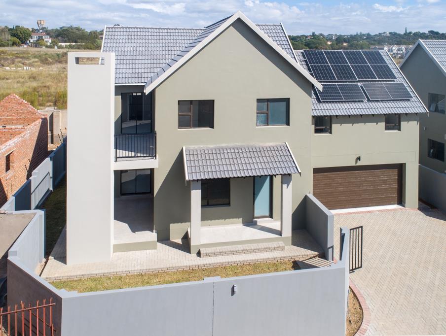 4 Bedroom Townhouse