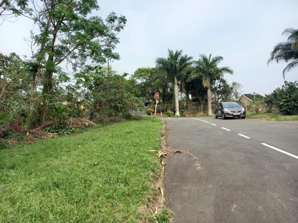 1 157 m² Land