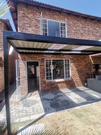 2 Bedroom Townhouse