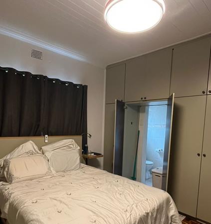 Bachelor apartment