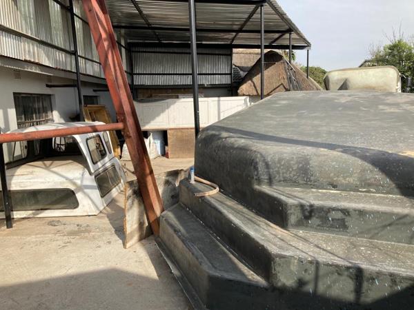 400  m² Commercial space