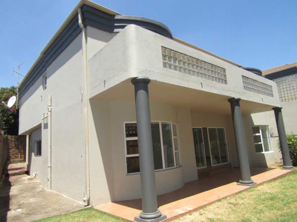 4 Bedroom Townhouse