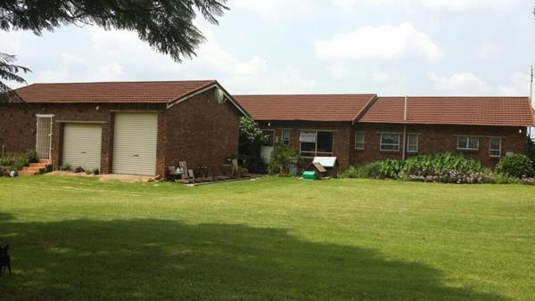 5 Bedroom House