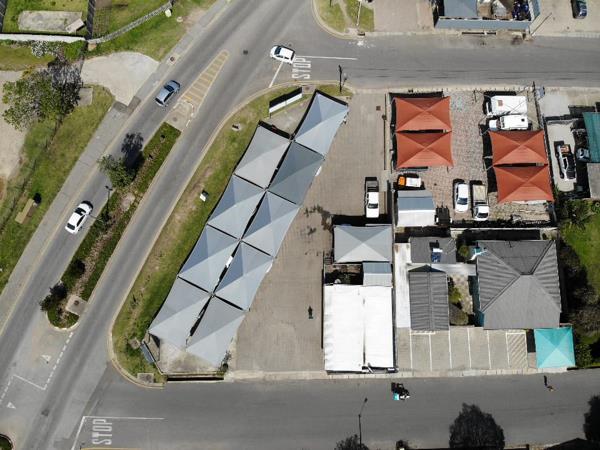 130  m² Commercial space