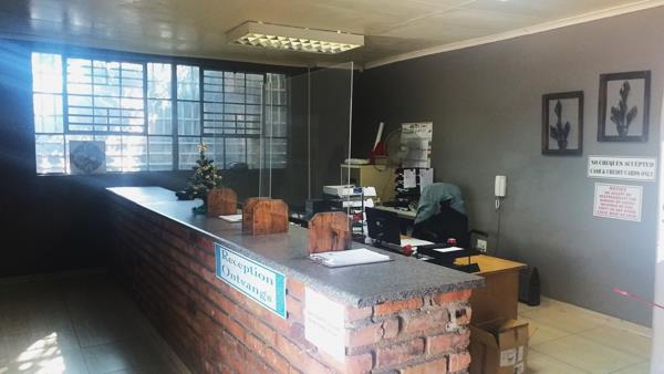 970 m² Commercial space