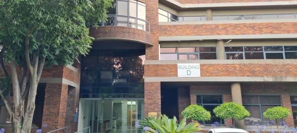 247 m² Office Space