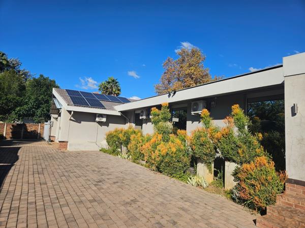 330 m² Commercial space