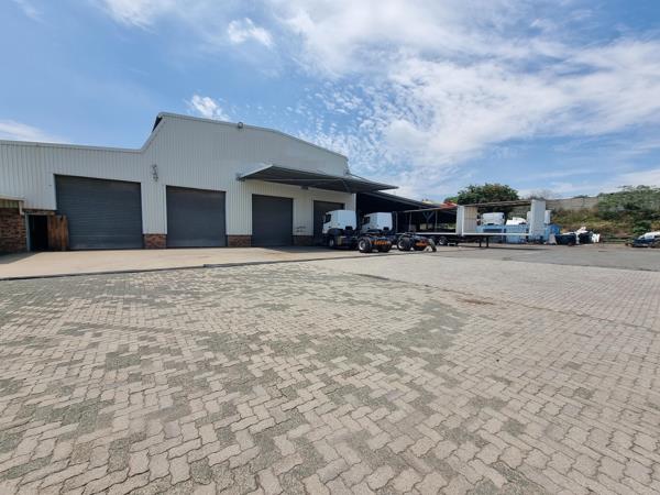 2 000  m² Industrial space