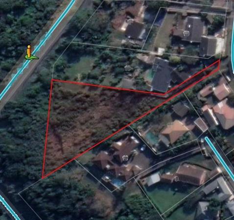 2 560 m² Land