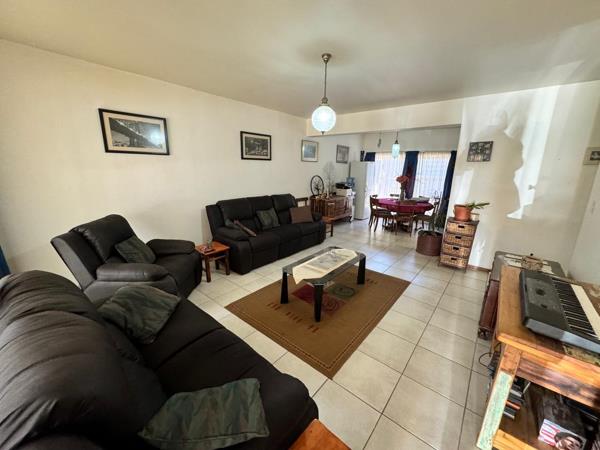 2 Bedroom Flat