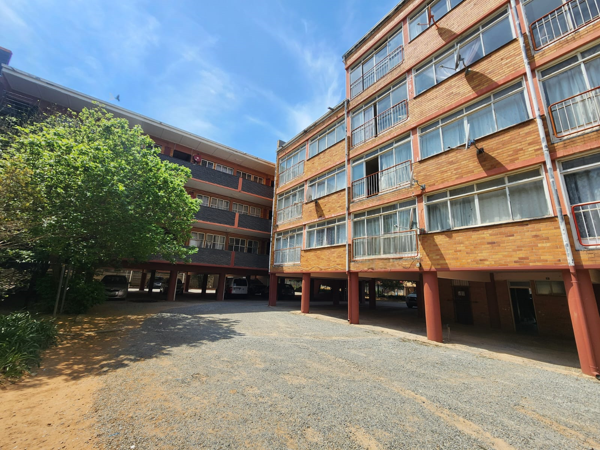 2 Bedroom Flat