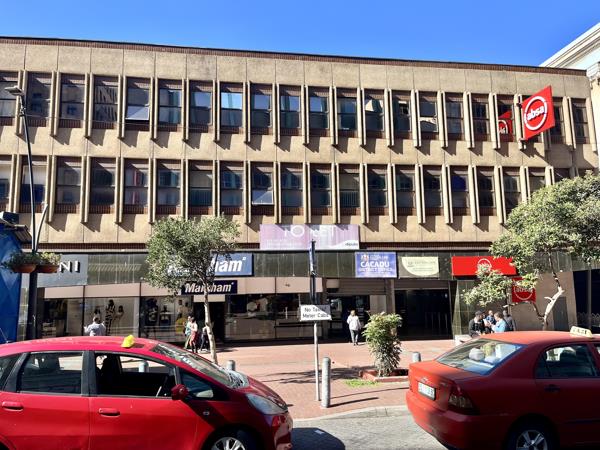 6 500 m² Commercial space