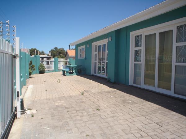 8 Bedroom House