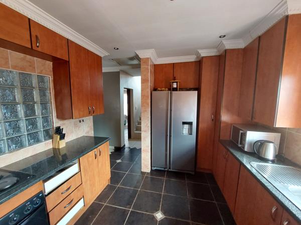 1 Bedroom House